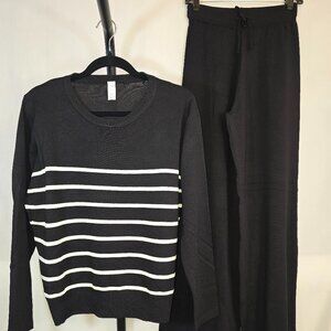 Black & White Stripped Rib Knit Pantsuit